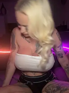 shortybig official online show from May 8, 2026, 4:16 am