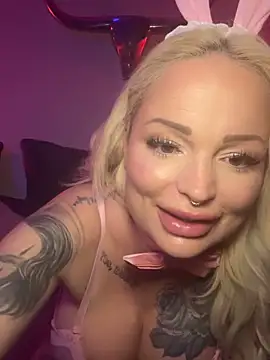 Snapshot of shortybig_official chatting on April 6, 2026, 3:02 am shortybig official online show from April 6, 2026, 3:02 am