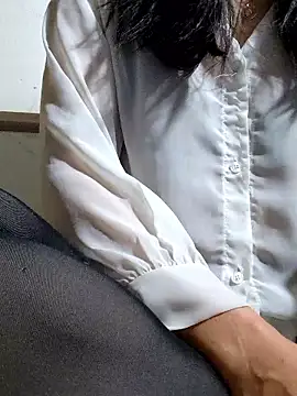 Maria2299 online show from February 19, 2026, 10:29 pm