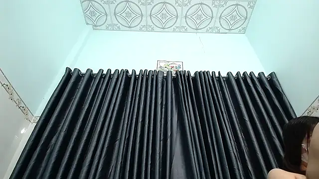 Grass 99 online show from November 17, 2025, 4:38 am