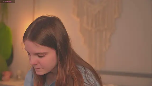 Snapshot of Lu__Lane chatting on October 17, 2025, 8:17 am Lu Lane online show from October 17, 2025, 8:17 am