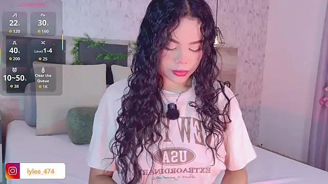 Celine Lee online show from January 7, 2026, 3:06 pm