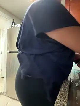 kittenxd4 online show from September 8, 2025, 10:53 pm