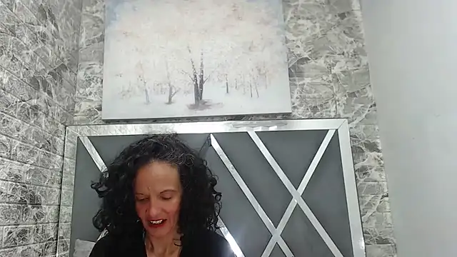 YanetRose online show from November 4, 2025, 4:16 am