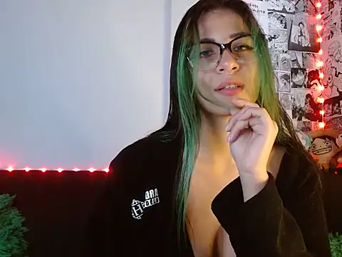 Snapshot of Chloe_paytone chatting on January 10, 2026, 7:53 pm Chloe paytone online show from January 10, 2026, 7:53 pm