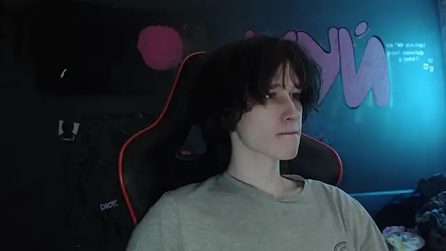 Snapshot of min1pekka chatting on January 15, 2026, 12:14 am min1pekka online show from January 15, 2026, 12:14 am