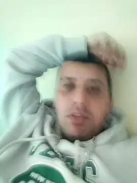 Snapshot of Angelitho777 chatting on February 4, 2026, 2:34 pm Angelitho777 online show from February 4, 2026, 2:34 pm