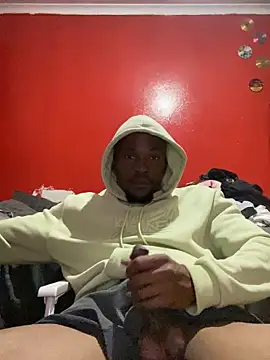 Snapshot of BaggyDirt chatting on November 7, 2025, 10:24 pm BaggyDirt online show from November 7, 2025, 10:24 pm