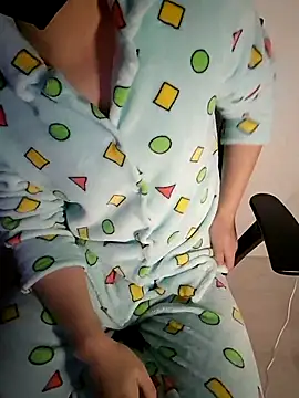 Snapshot of 111owo111 chatting on February 12, 2026, 2:39 pm 111owo111 online show from February 12, 2026, 2:39 pm