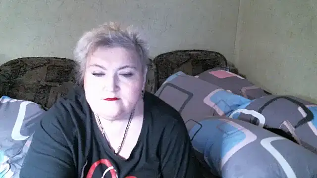 Lana555 online show from May 15, 2026, 6:28 pm