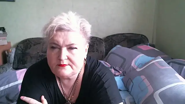 Lana555 online show from May 10, 2026, 9:02 am