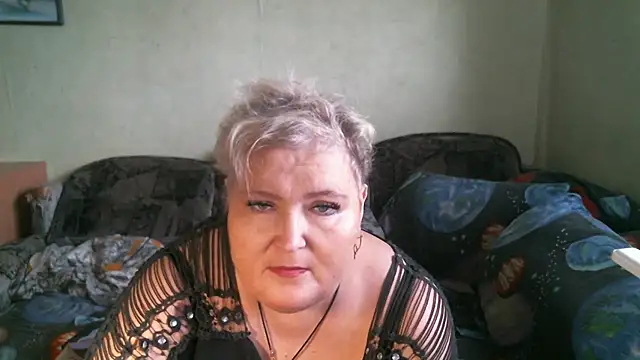 Snapshot of Lana555 chatting on July 9, 2026, 8:48 am Lana555 online show from July 9, 2026, 8:48 am