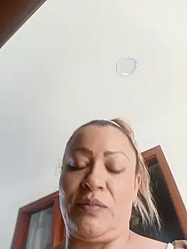 Asuna yuuky online show from July 6, 2026, 8:11 pm