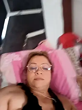 Asuna yuuky online show from December 18, 2025, 11:47 am