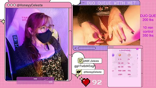 Snapshot of HoneyyCeleste chatting on November 14, 2025, 9:07 pm HoneyyCeleste online show from November 14, 2025, 9:07 pm