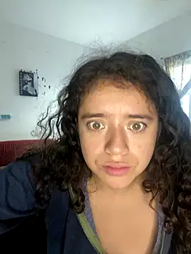 Lucy YupiSweet online show from November 8, 2025, 2:09 pm