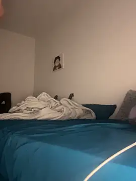 Snapshot of Ryan_12xX chatting on December 15, 2025, 10:15 pm Ryan 12xX online show from December 15, 2025, 10:15 pm