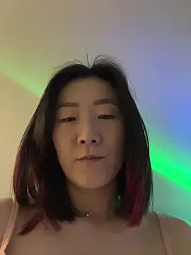 AikoYamada online show from October 31, 2025, 5:48 am