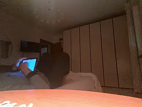 Io125 online show from April 13, 2026, 6:39 am