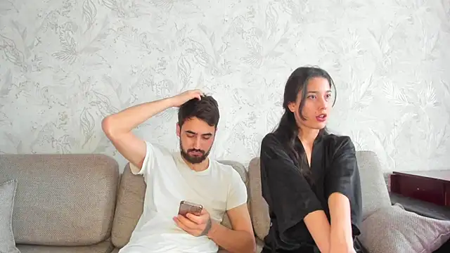 sophywhisper online show from March 3, 2026, 7:04 am