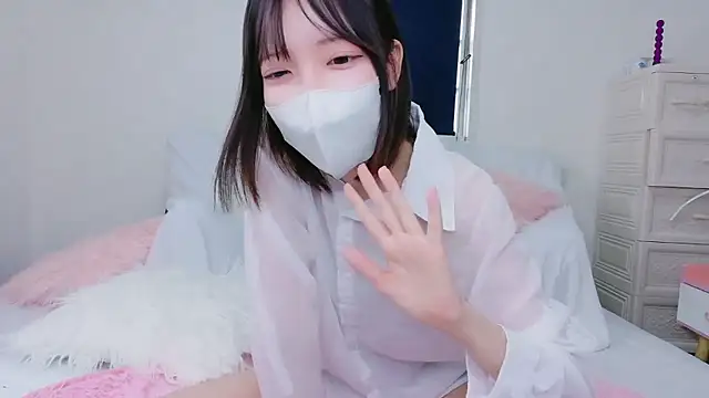 Snapshot of Azusa_128 chatting on September 9, 2025, 7:29 am Azusa 128 online show from September 9, 2025, 7:29 am