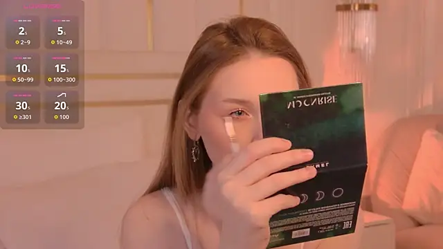 Snapshot of NancySmitts chatting on October 27, 2025, 3:46 pm NancySmitts online show from October 27, 2025, 3:46 pm