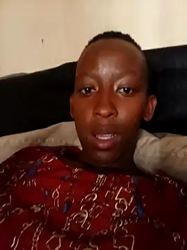 RFeltomWhitJ online show from October 28, 2025, 8:35 am