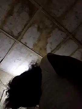 RFeltomWhitJ online show from November 11, 2025, 12:38 am