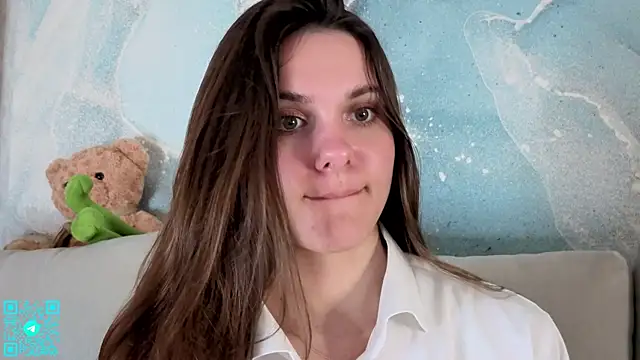 chloemilka online show from May 29, 2026, 6:25 pm