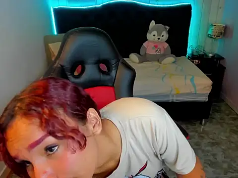 Snapshot of salome_rojas_ chatting on November 5, 2025, 9:29 pm salome rojas online show from November 5, 2025, 9:29 pm