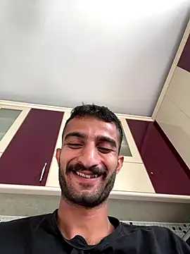 Ylcn11 online show from November 21, 2025, 8:46 am