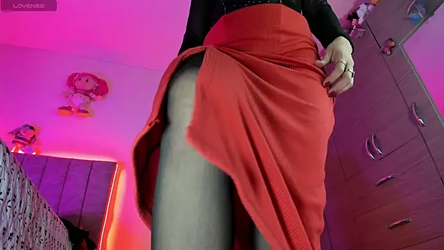 Snapshot of hot_Dariana_pantyhose chatting on April 29, 2026, 5:52 pm hot Dariana pantyhose online show from April 29, 2026, 5:52 pm