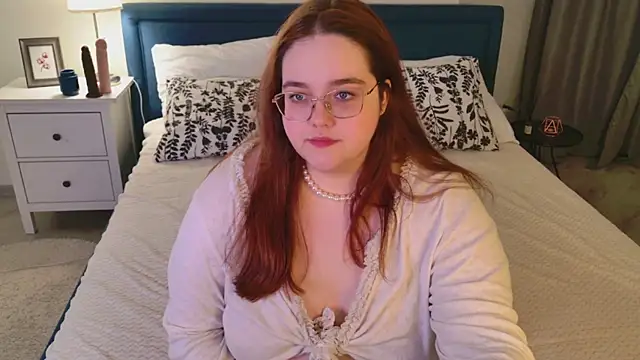 Neko Moor online show from April 11, 2026, 8:45 pm