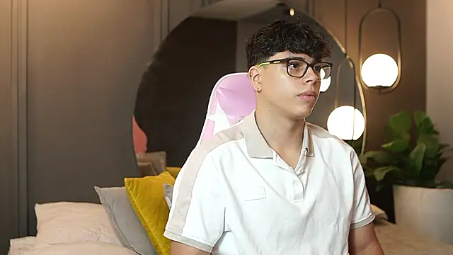 Ethan occonor online show from September 30, 2025, 12:55 pm