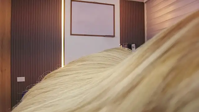 XXMILE online show from January 10, 2026, 12:44 pm