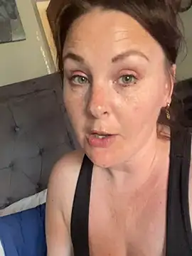 Snapshot of laceygreen chatting on June 26, 2026, 6:36 pm laceygreen online show from June 26, 2026, 6:36 pm