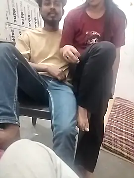 BHABHIJAAN7317 online show from October 14, 2025, 6:19 pm