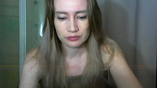 Snapshot of JessFoxxx chatting on March 15, 2026, 3:13 am JessFoxxx online show from March 15, 2026, 3:13 am