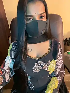 Snapshot of its_ur_flora chatting on January 16, 2026, 7:07 pm its ur flora online show from January 16, 2026, 7:07 pm