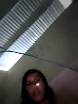 Tina 2pp online show from October 22, 2025, 1:32 pm