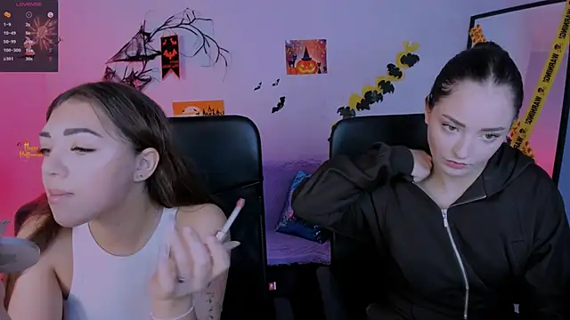 miki-niki online show from November 4, 2025, 7:45 am