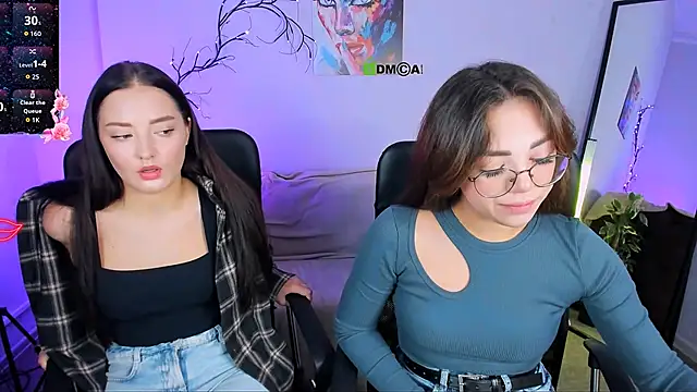 miki-niki online show from October 15, 2025, 12:13 pm