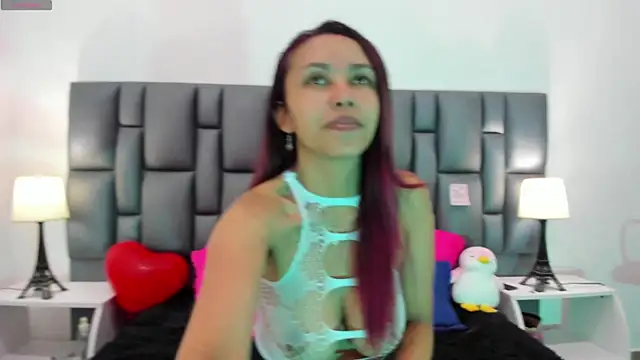 Snapshot of valeriasweet_ chatting on September 22, 2025, 12:33 pm valeriasweet online show from September 22, 2025, 12:33 pm