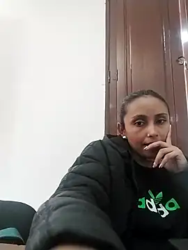 valeriasweet  online show from February 26, 2026, 5:57 pm