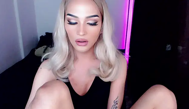 Snapshot of Alicegreenexx chatting on March 9, 2026, 1:31 am Alicegreenexx online show from March 9, 2026, 1:31 am