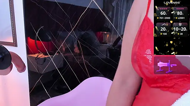 abby blond  online show from December 19, 2025, 12:07 pm