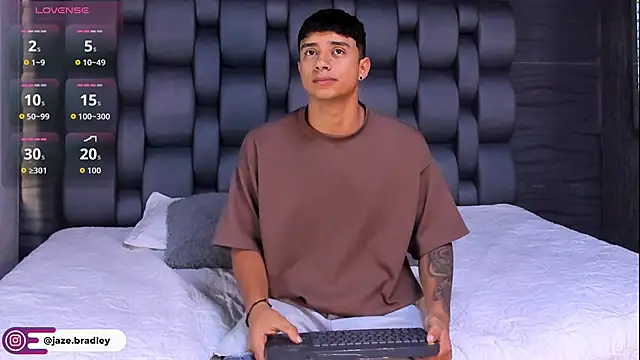 jaze bradley online show from October 21, 2025, 11:31 am