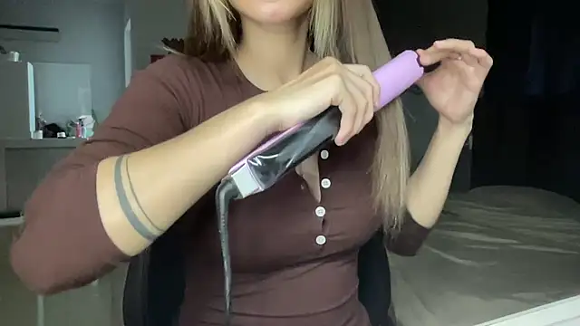 Min sara69 online show from March 19, 2026, 4:01 am