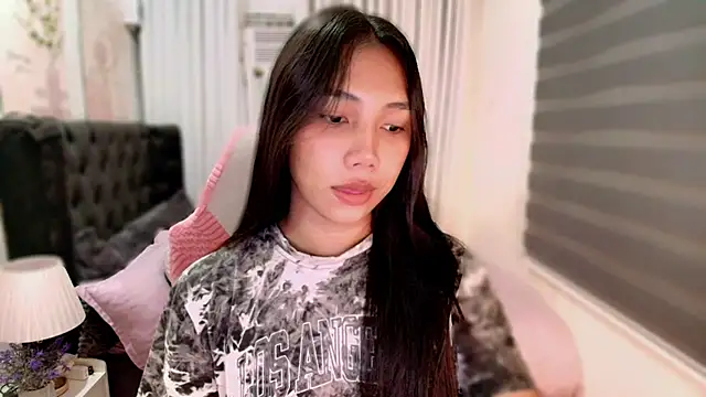Snapshot of naughtyjayde chatting on April 22, 2026, 8:15 pm naughtyjayde online show from April 22, 2026, 8:15 pm