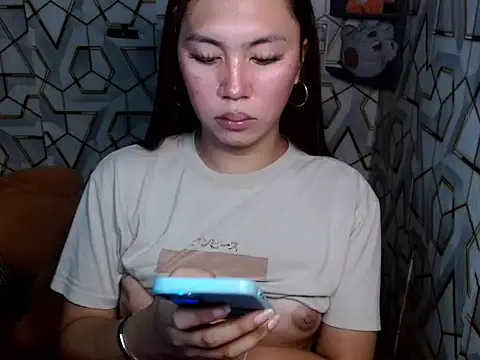 sugar hailey online show from December 18, 2025, 6:18 am